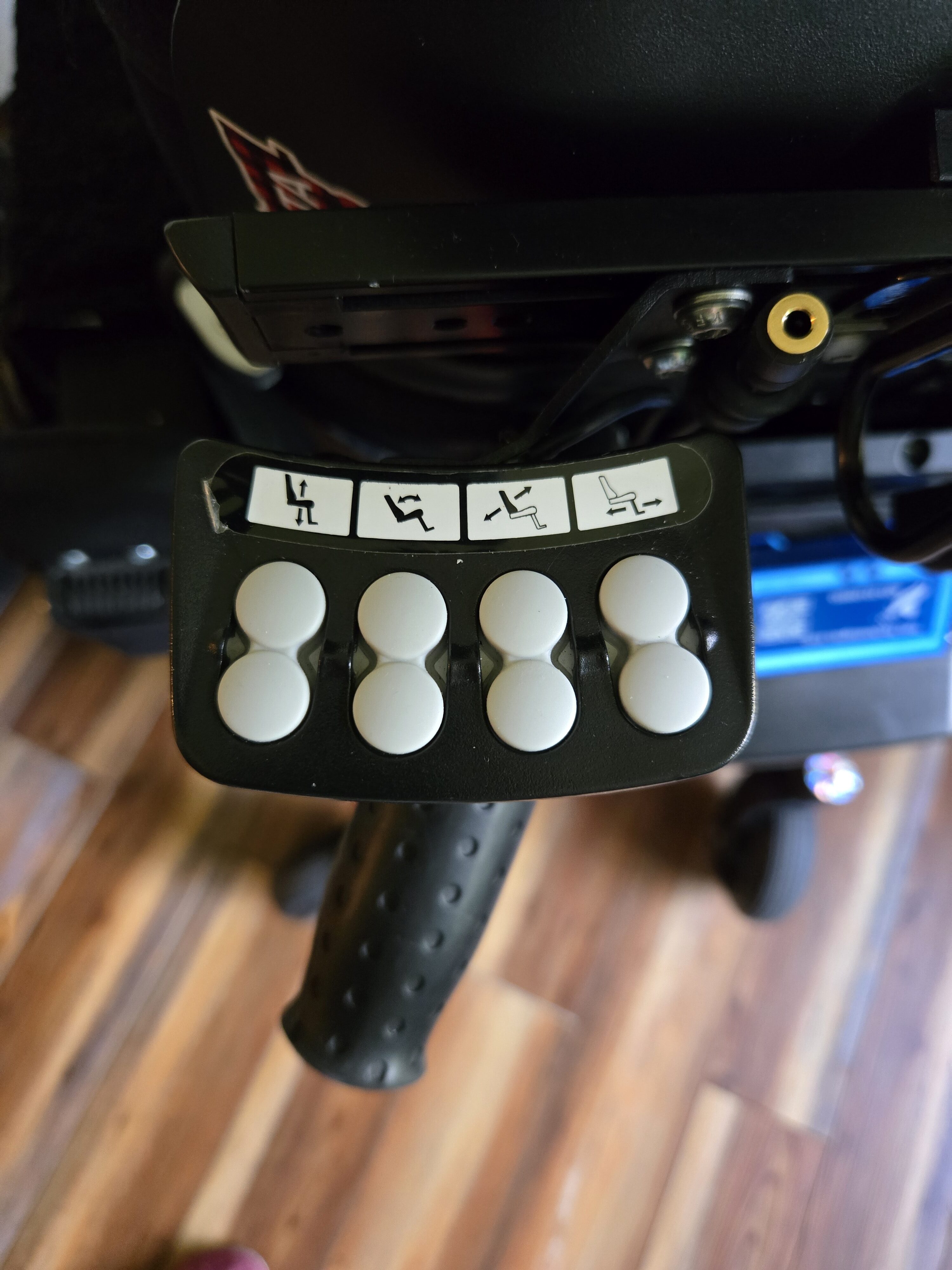 Companion controls - Image 2